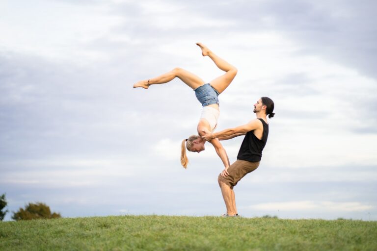 Akroyoga Intermediate Level