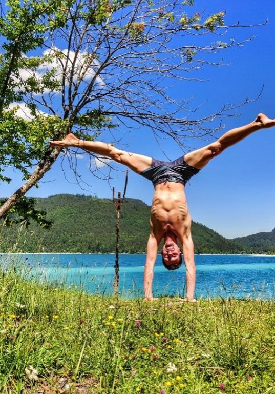 Online-Workshop Handstand Basics von Mito