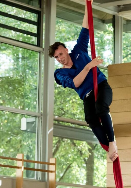 Vertikaltuch für Kinder mit Matho – November 2018