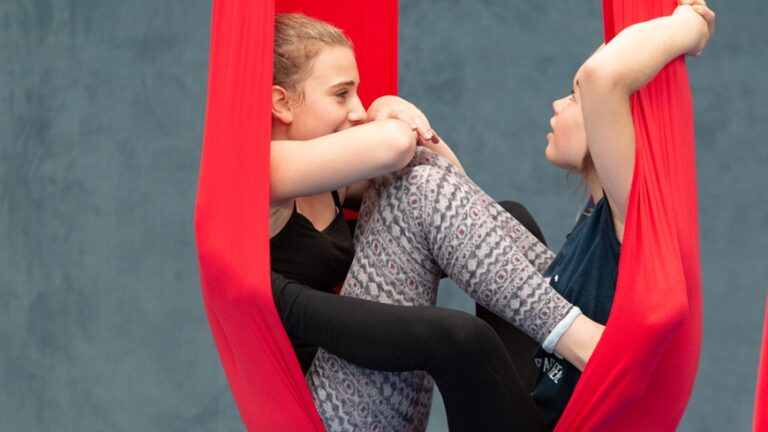 Eltern-Kind Gruppe Zirkustraining für die Kleinsten bis zum Grundschulalter