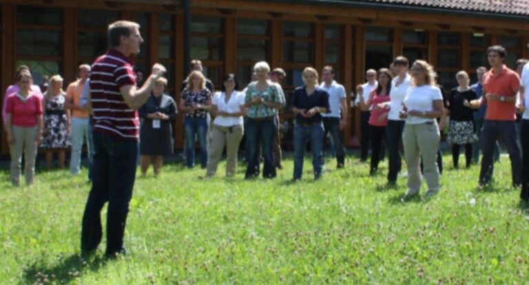 Online-Workshop Jonglage für Fortgeschrittene von Tobias Thiel